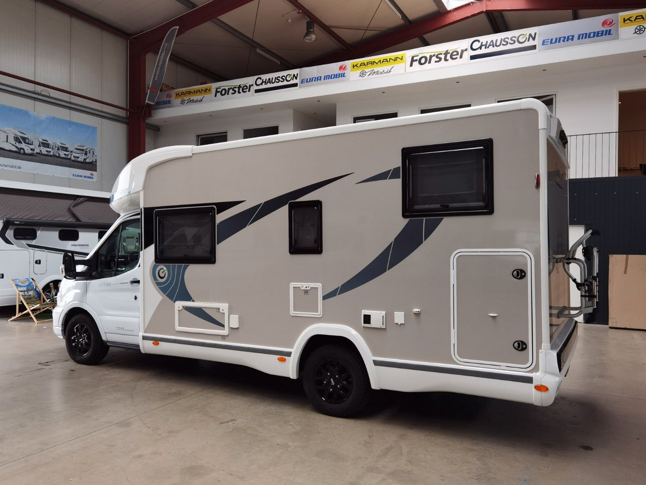 Chausson 627 GA TITANIUM -PREMIUM /EINZELBETTEN & HUBBETT - موتر هوم شبه متكامل: صورة 5 Chausson 627 GA TITANIUM -PREMIUM /EINZELBETTEN & HUBBETT - موتر هوم شبه متكامل: صورة 5