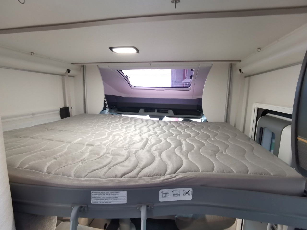 Chausson 627 GA TITANIUM -PREMIUM /EINZELBETTEN & HUBBETT Chausson 627 GA TITANIUM -PREMIUM /EINZELBETTEN & HUBBETT: صورة 20