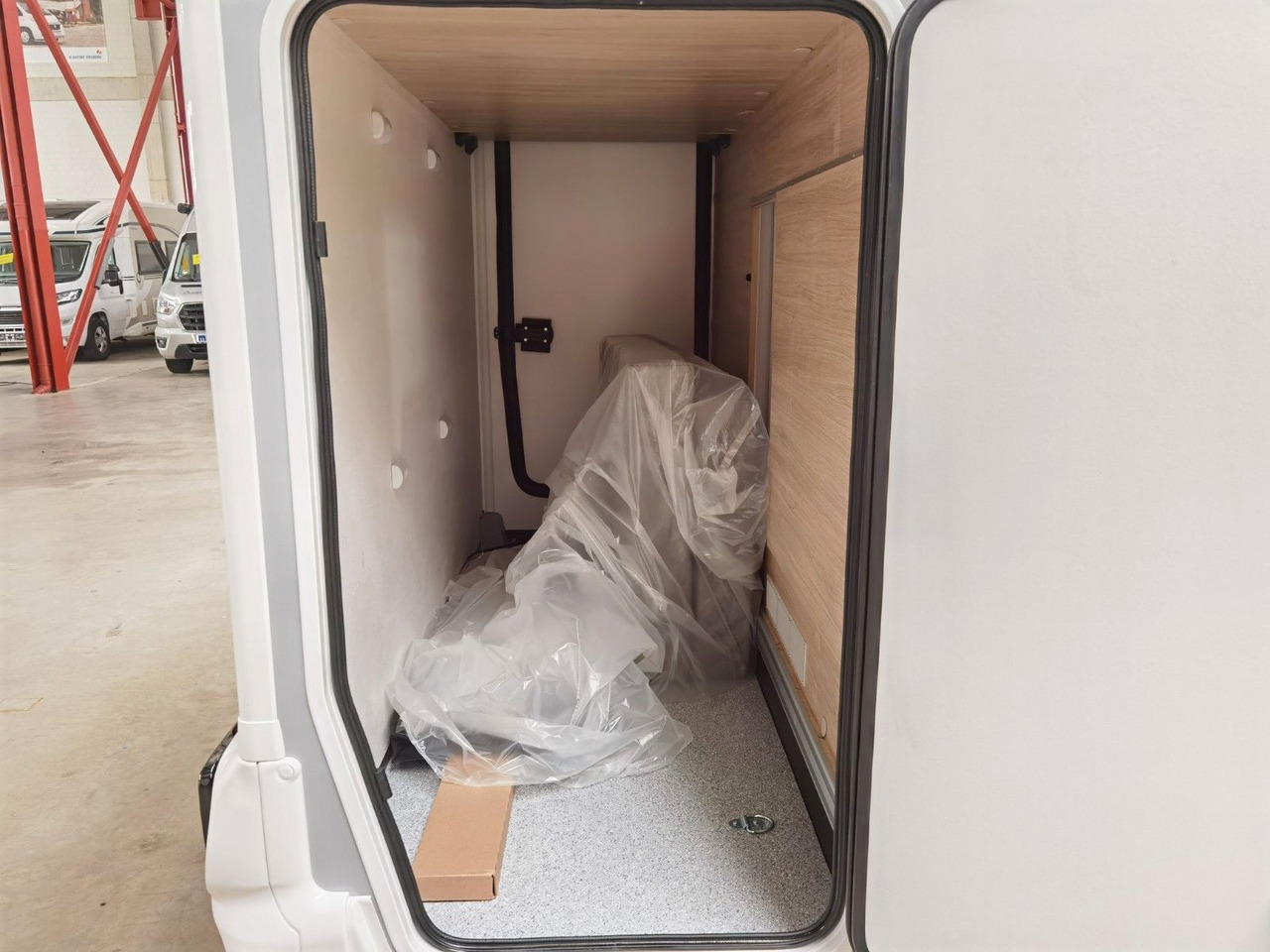 موتر هوم شبه متكامل Chausson 630 TITANIUM / - 2026 - / EINZEL. - HUBBETTEN: صورة 12