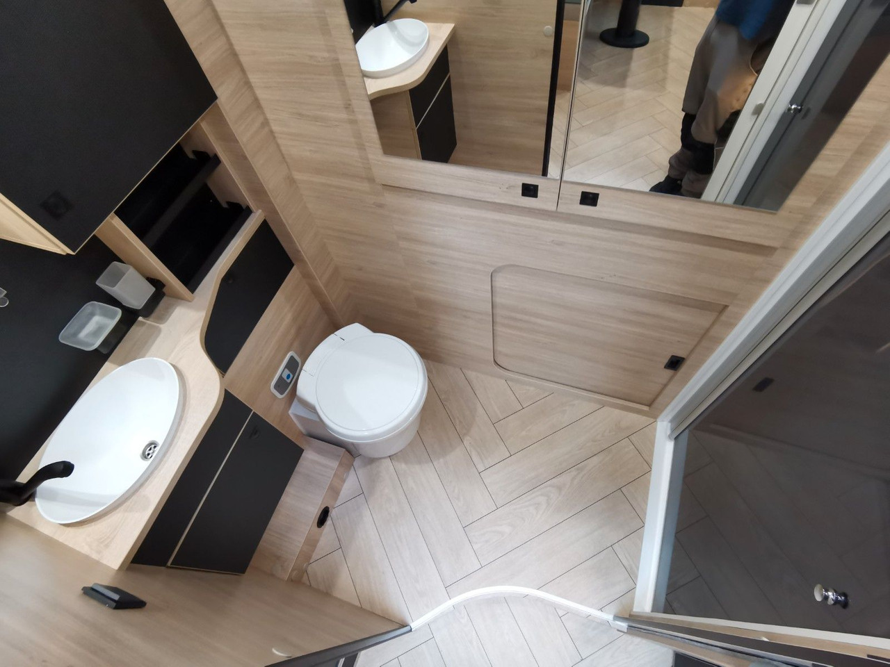 موتر هوم شبه متكامل Chausson 630 TITANIUM / - 2026 - / EINZEL. - HUBBETTEN: صورة 23