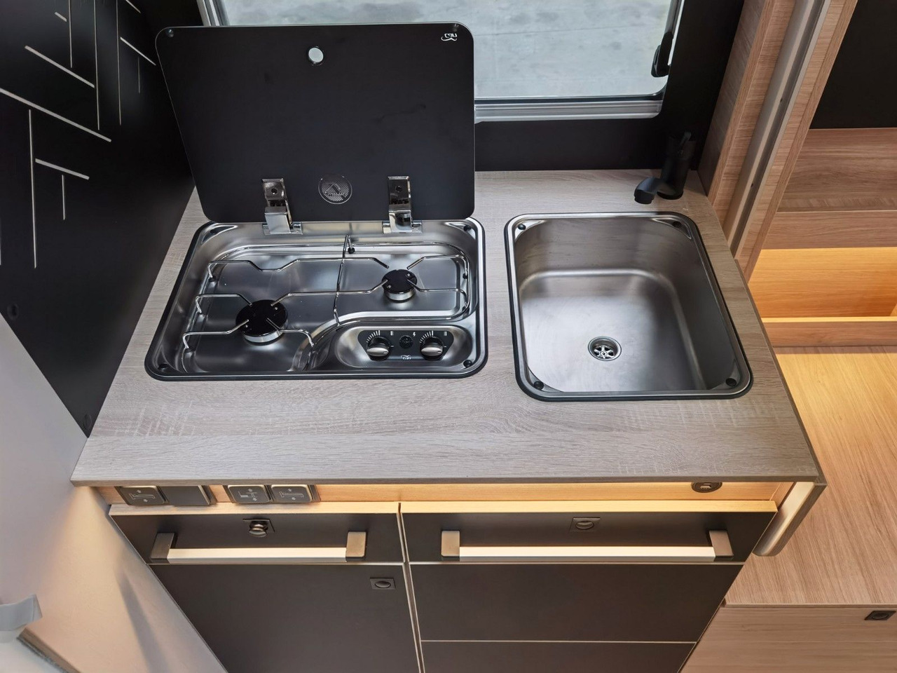 موتر هوم شبه متكامل Chausson 630 TITANIUM / - 2026 - / EINZEL. - HUBBETTEN: صورة 21