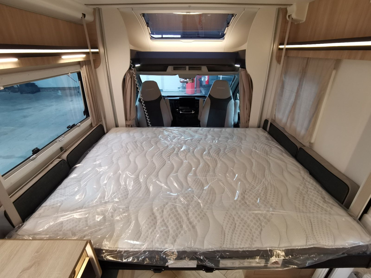 Chausson 640 TITANIUM / -2026- / XXL - HUBBETT & RAUMBAD Chausson 640 TITANIUM / -2026- / XXL - HUBBETT & RAUMBAD: صورة 13