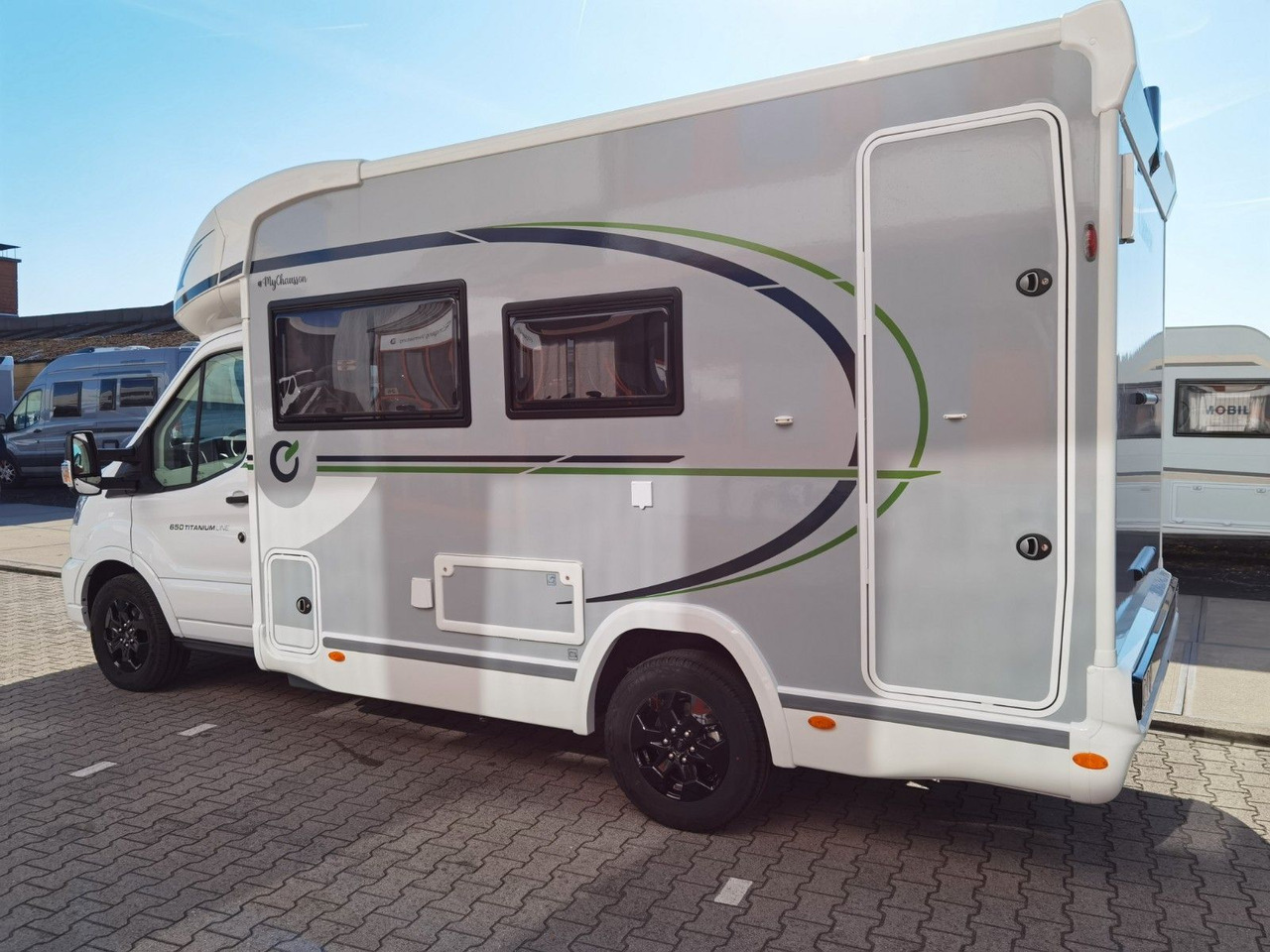 Chausson 650 TITANIUM / - 2026 - / 165PS - 8G. / HUBBETT - موتر هوم شبه متكامل: صورة 5 Chausson 650 TITANIUM / - 2026 - / 165PS - 8G. / HUBBETT - موتر هوم شبه متكامل: صورة 5