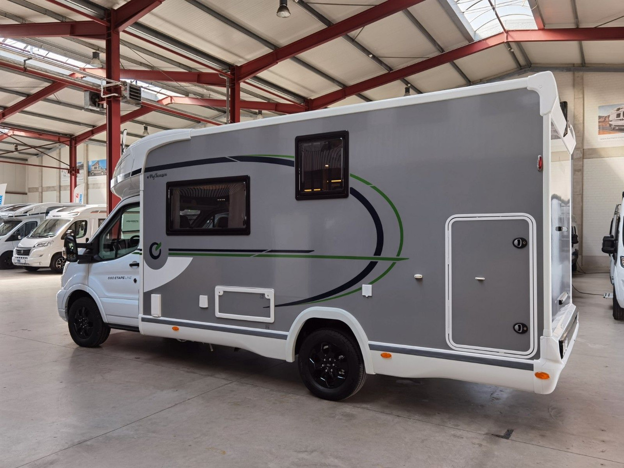 Chausson 660 ETAPE LINE /-2025- / 165PS-9G /XXL - HUBBETT - موتر هوم شبه متكامل: صورة 5 Chausson 660 ETAPE LINE /-2025- / 165PS-9G /XXL - HUBBETT - موتر هوم شبه متكامل: صورة 5