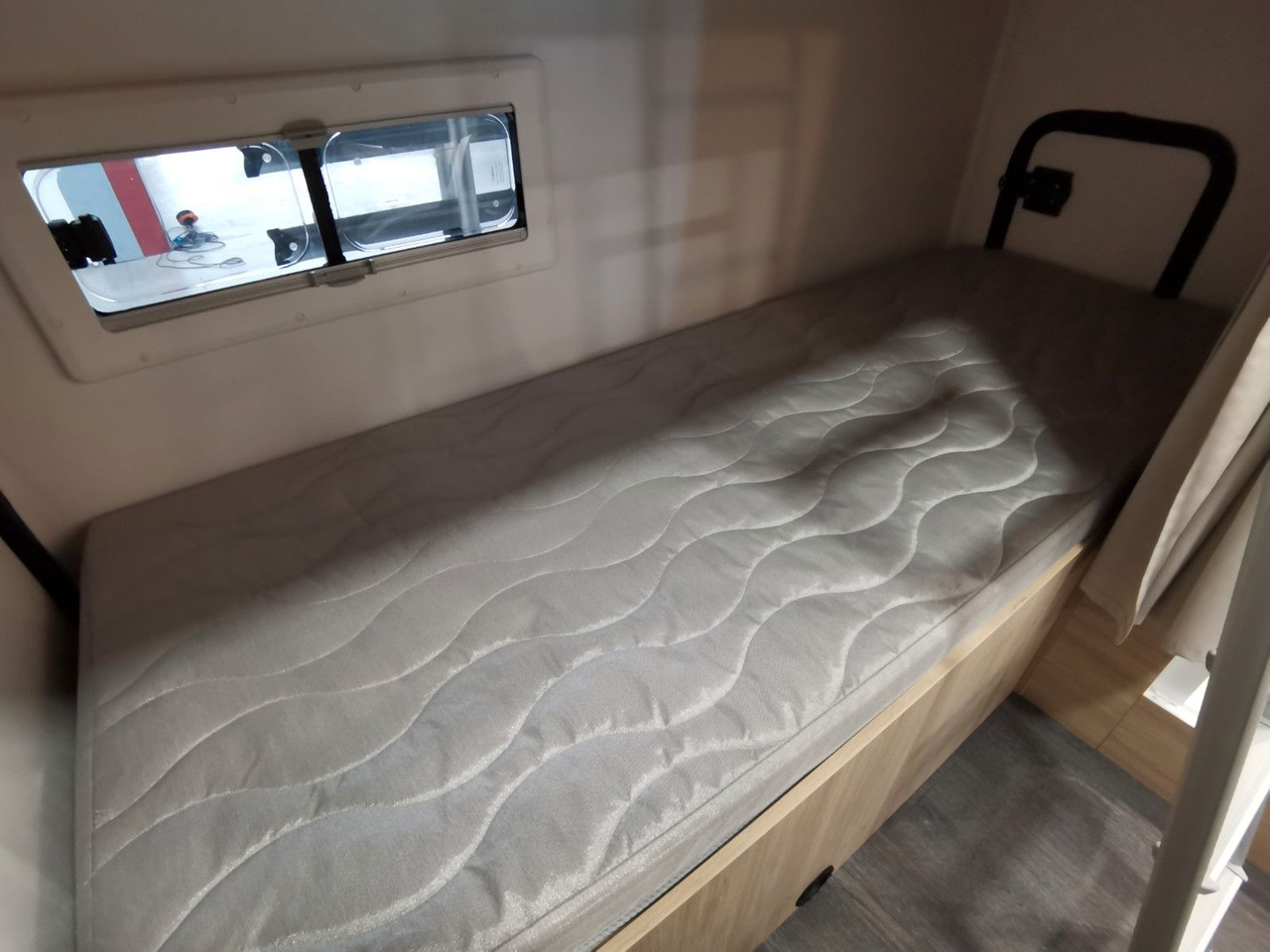 موتر هوم سقف عالي Chausson C 656 FIRST LINE /-2025- / 140PS / ETAGENBETTEN: صورة 26