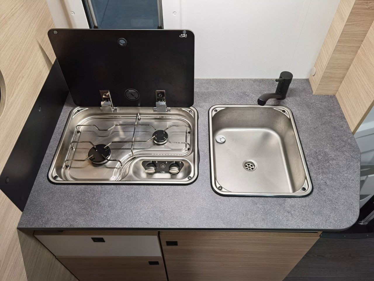 موتر هوم سقف عالي Chausson C 656 FIRST LINE /-2025- / 140PS / ETAGENBETTEN: صورة 21