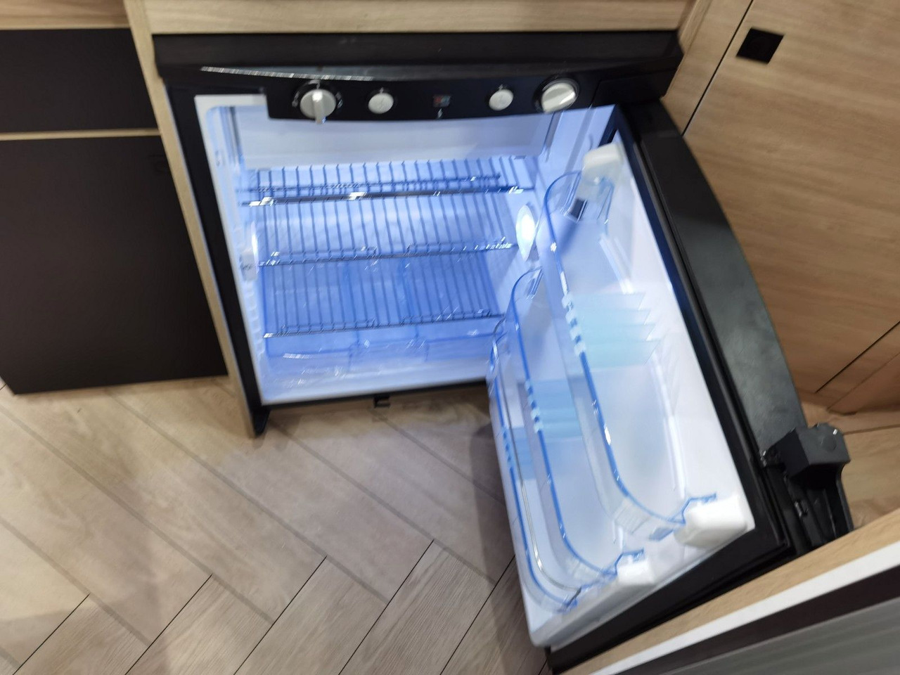 موتر هوم شبه متكامل Chausson S 697 SPORT LINE / - 2026 - / EINZELBETTEN: صورة 16 موتر هوم شبه متكامل Chausson S 697 SPORT LINE / - 2026 - / EINZELBETTEN: صورة 16