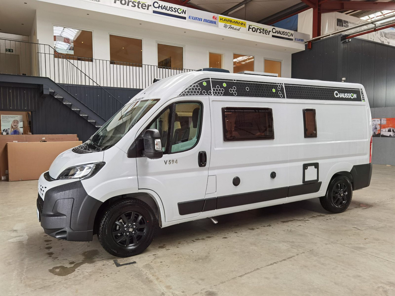 Chausson V594 FIRST LINE / -2025- /140PS/ ZUBEHÖR - PAKET - كرفان فان: صورة 5 Chausson V594 FIRST LINE / -2025- /140PS/ ZUBEHÖR - PAKET - كرفان فان: صورة 5