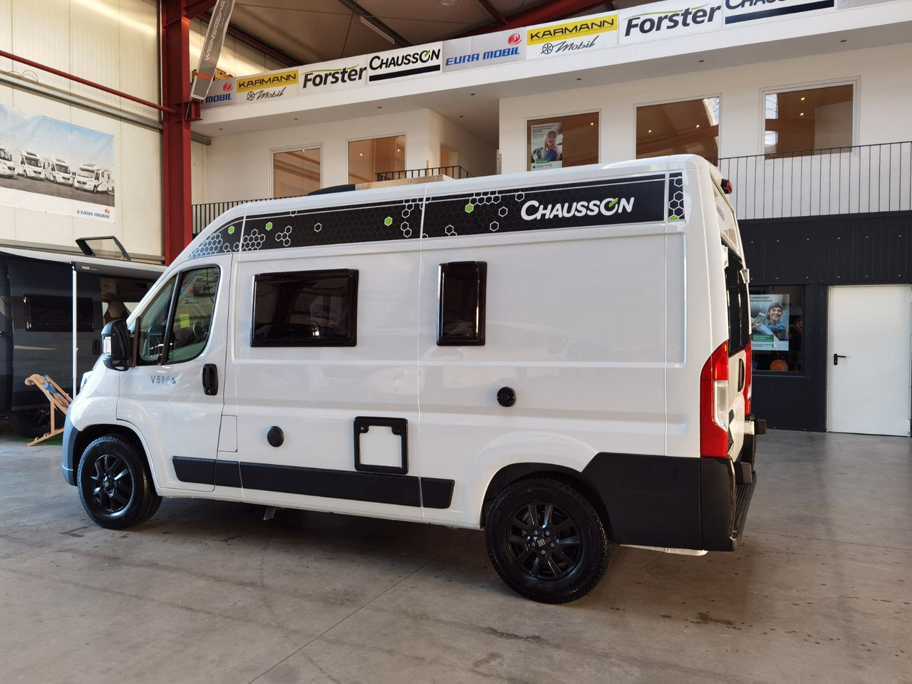 Chausson V594 S FIRST LINE /-2025- / ZUBEHÖR & LOOK-PAKET - كرفان فان: صورة 5 Chausson V594 S FIRST LINE /-2025- / ZUBEHÖR & LOOK-PAKET - كرفان فان: صورة 5