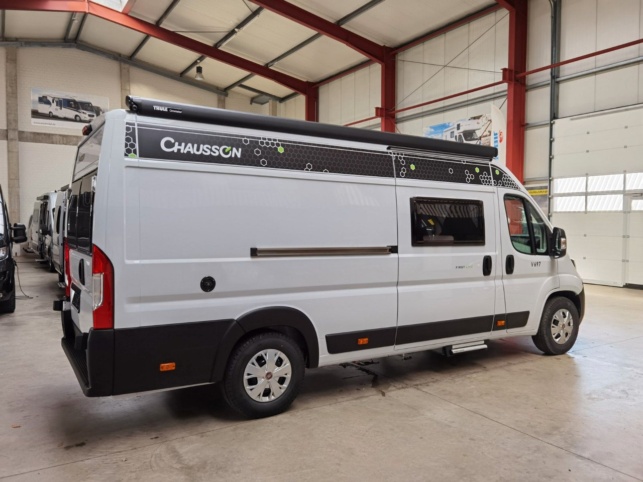 Chausson V697 FIRST LINE / ZUBEHÖR-PAKET / EINZELBETTEN - كرفان فان: صورة 4 Chausson V697 FIRST LINE / ZUBEHÖR-PAKET / EINZELBETTEN - كرفان فان: صورة 4