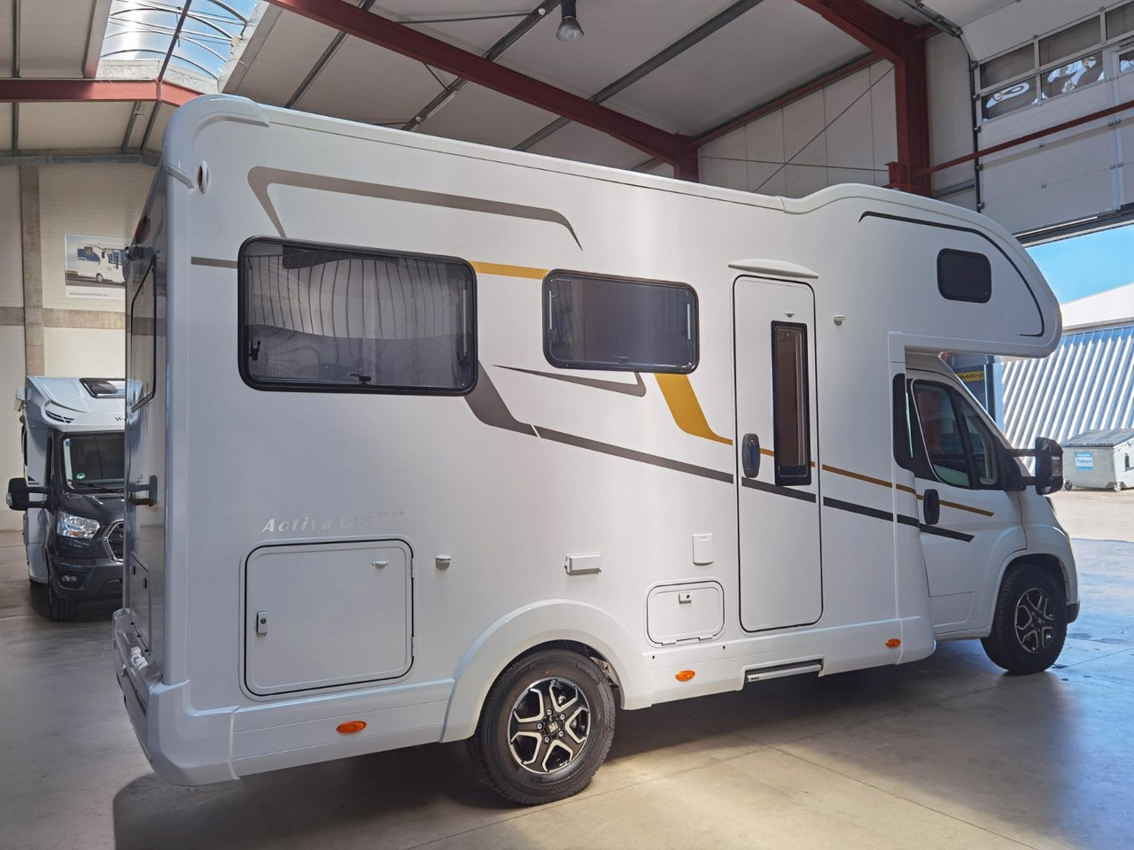 Eura Mobil ACTIVA ONE 650 HS /MODELL 2025/ HECKSITZGRUPPE - موتر هوم سقف عالي: صورة 4 Eura Mobil ACTIVA ONE 650 HS /MODELL 2025/ HECKSITZGRUPPE - موتر هوم سقف عالي: صورة 4