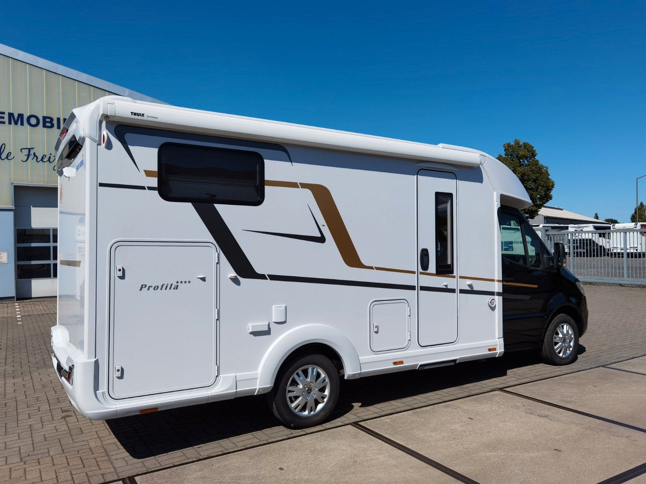 Eura Mobil PROFILA T 696 EB /-2025-/ S-PAKET / EINZELBETTEN - موتر هوم شبه متكامل: صورة 4 Eura Mobil PROFILA T 696 EB /-2025-/ S-PAKET / EINZELBETTEN - موتر هوم شبه متكامل: صورة 4