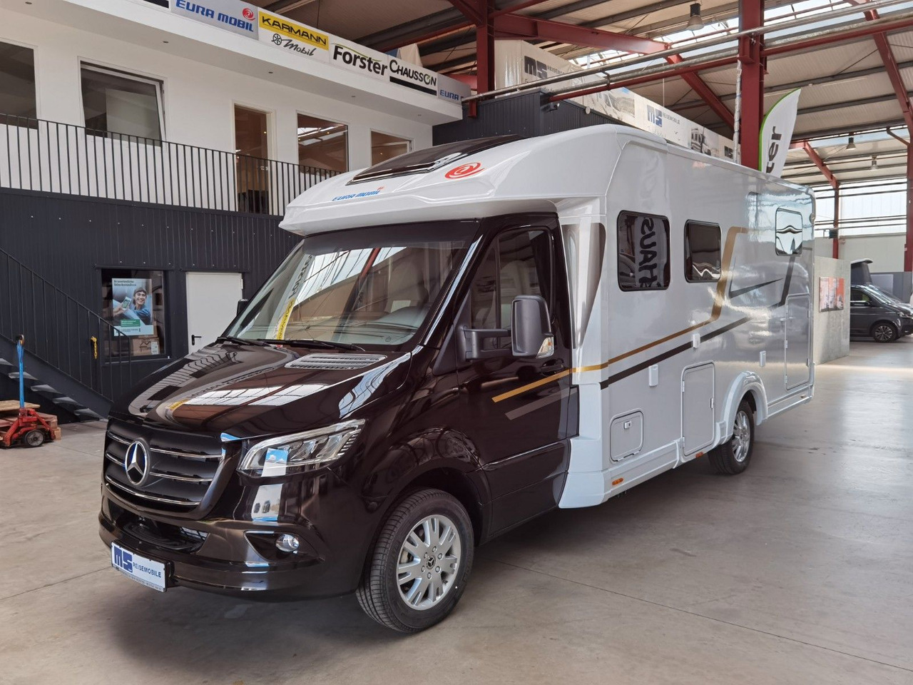 موتر هوم شبه متكامل Eura Mobil PROFILA T 726 EB /-2026-/ MONDIAL PLUS & S-PAKET: صورة 7 موتر هوم شبه متكامل Eura Mobil PROFILA T 726 EB /-2026-/ MONDIAL PLUS & S-PAKET: صورة 7