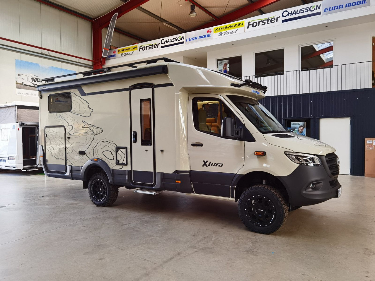 Eura Mobil XTURA 686 EF / MODELL 2026 /4x4 /TOP-AUSSTATTUNG - موتر هوم شبه متكامل: صورة 5 Eura Mobil XTURA 686 EF / MODELL 2026 /4x4 /TOP-AUSSTATTUNG - موتر هوم شبه متكامل: صورة 5