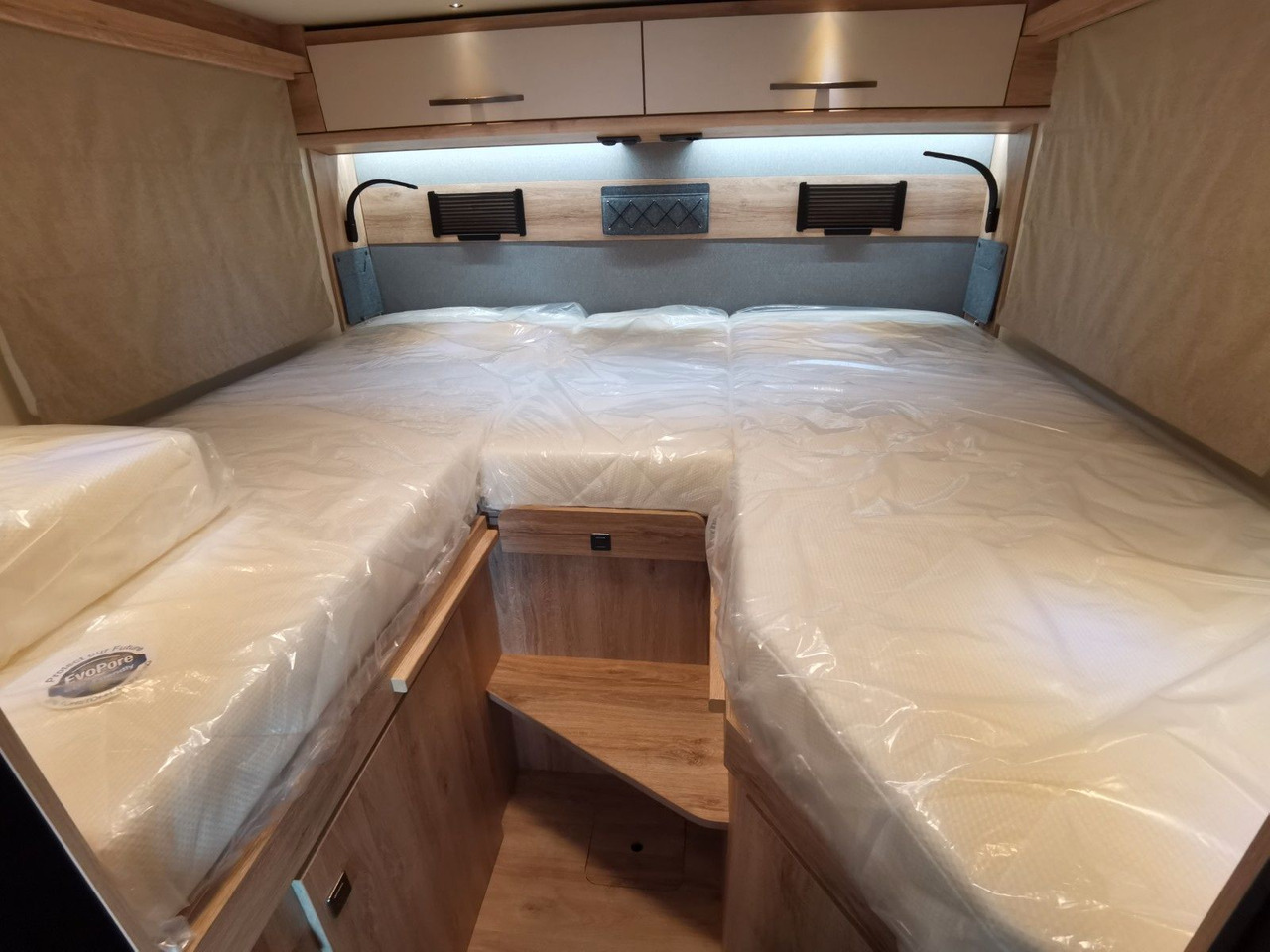 موتر هوم شبه متكامل Eura Mobil XTURA 686 EF / MODELL 2026 /4x4 /TOP-AUSSTATTUNG: صورة 25 موتر هوم شبه متكامل Eura Mobil XTURA 686 EF / MODELL 2026 /4x4 /TOP-AUSSTATTUNG: صورة 25