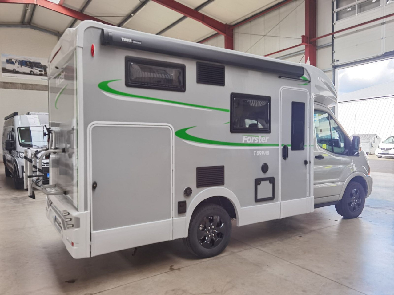 Forster T 599 HBN COUPÈ /-2025-/165PS / SILVER - EDITION - موتر هوم شبه متكامل: صورة 4 Forster T 599 HBN COUPÈ /-2025-/165PS / SILVER - EDITION - موتر هوم شبه متكامل: صورة 4