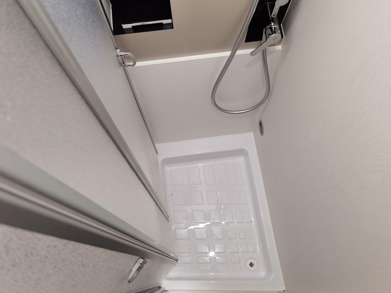 كرفان فان Karmann DAVIS 630 LIFESTYLE /- 2026- / XXL-HUBBETT-BIKE.: صورة 23