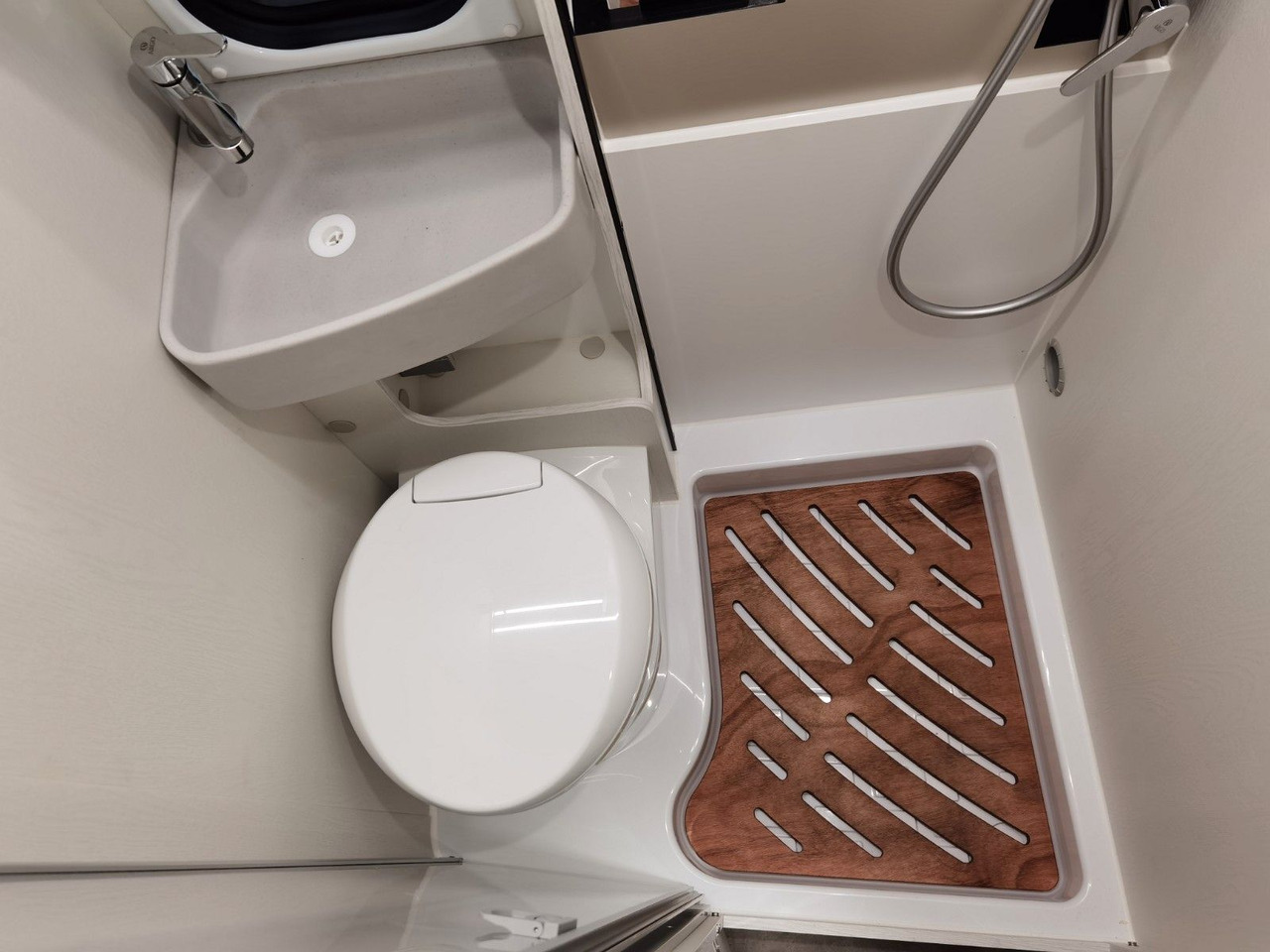 كرفان فان Karmann DAVIS 630 LIFESTYLE /- 2026- / XXL-HUBBETT-BIKE.: صورة 21