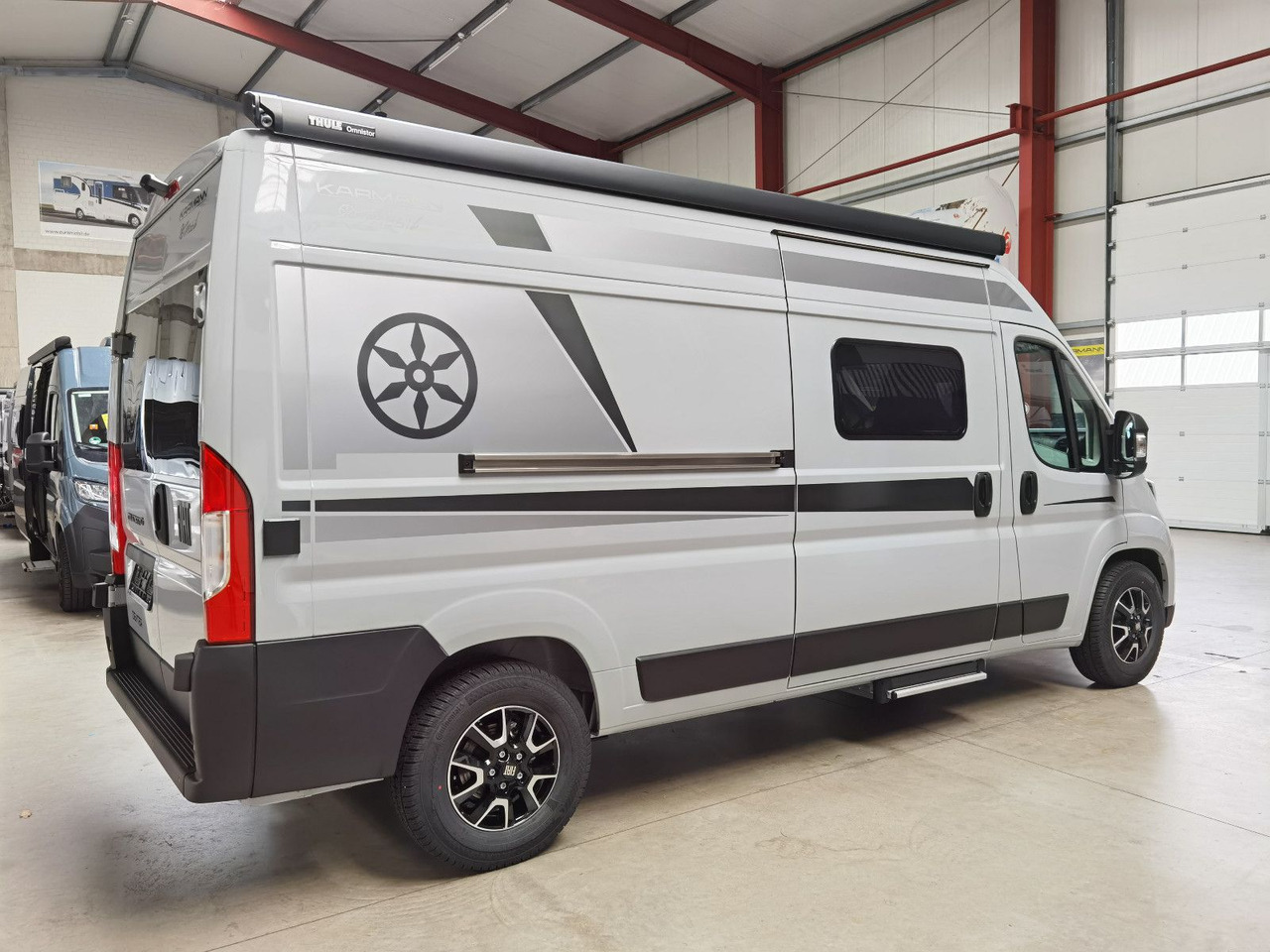 Karmann DEXTER 580 /- 2026 -/ PANORAMA DACHFENSTER - كرفان فان: صورة 4 Karmann DEXTER 580 /- 2026 -/ PANORAMA DACHFENSTER - كرفان فان: صورة 4