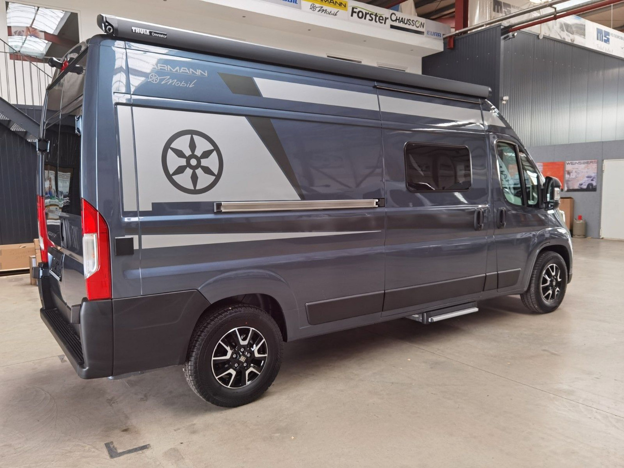 Karmann DEXTER 580 /-MODELL 2026-/ PANORAMA DACHFENSTER - كرفان فان: صورة 4 Karmann DEXTER 580 /-MODELL 2026-/ PANORAMA DACHFENSTER - كرفان فان: صورة 4