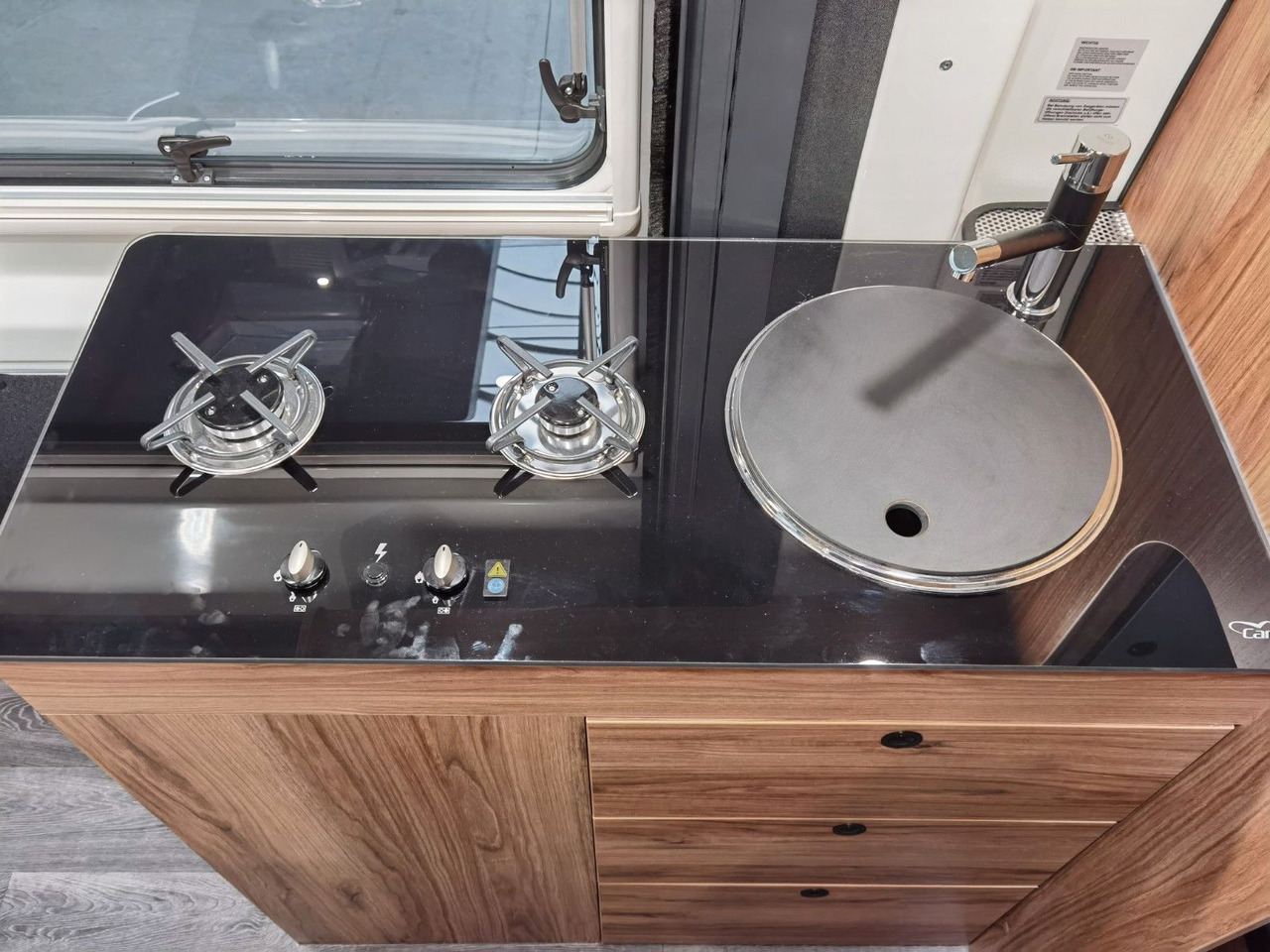 كرفان فان Karmann DEXTER 600 / -2026- /8G.AUTOMATIK / EINZELBETTEN: صورة 17