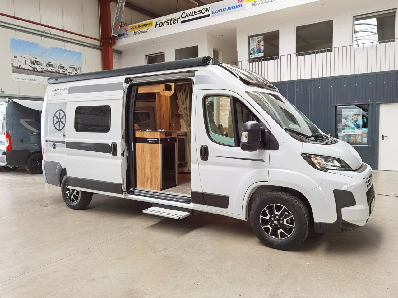 كرفان فان Karmann DEXTER 600 / -2026- /8G.AUTOMATIK / EINZELBETTEN: صورة 9