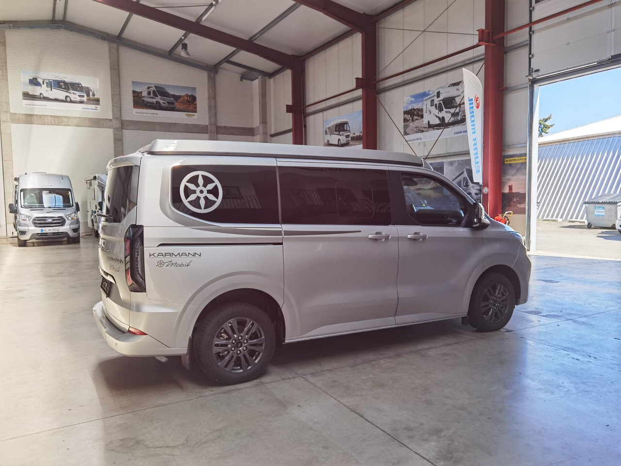 Karmann DUNCAN 500 / VIVA- PAKET / AHK. / ABVERKAUF 2026 - كرفان فان: صورة 4 Karmann DUNCAN 500 / VIVA- PAKET / AHK. / ABVERKAUF 2026 - كرفان فان: صورة 4