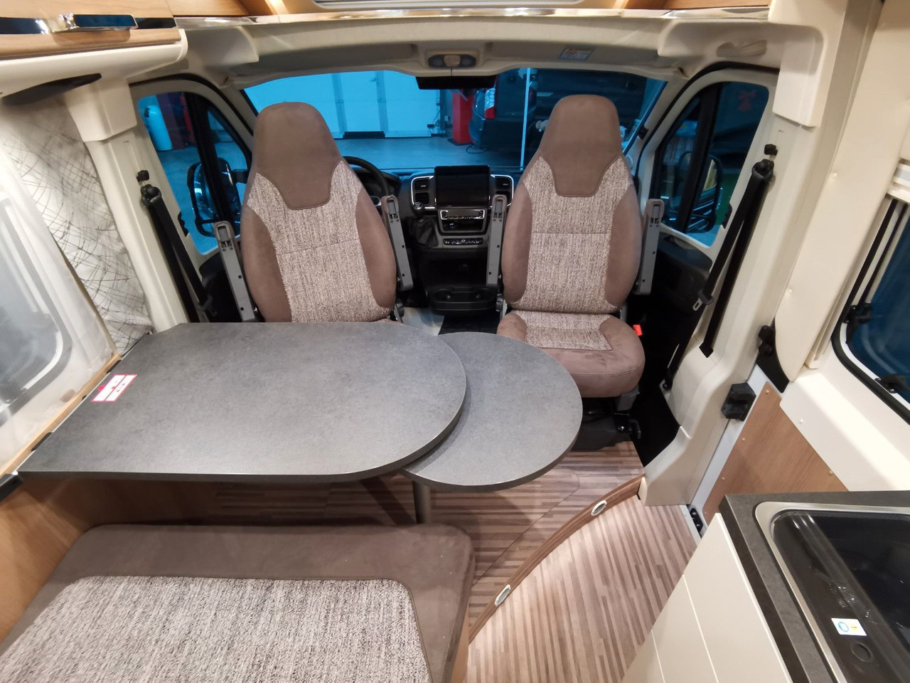 Malibu VAN COMFORT GT- 640 LE / NAVIGATION & KEYLESS Malibu VAN COMFORT GT- 640 LE / NAVIGATION & KEYLESS: صورة 12