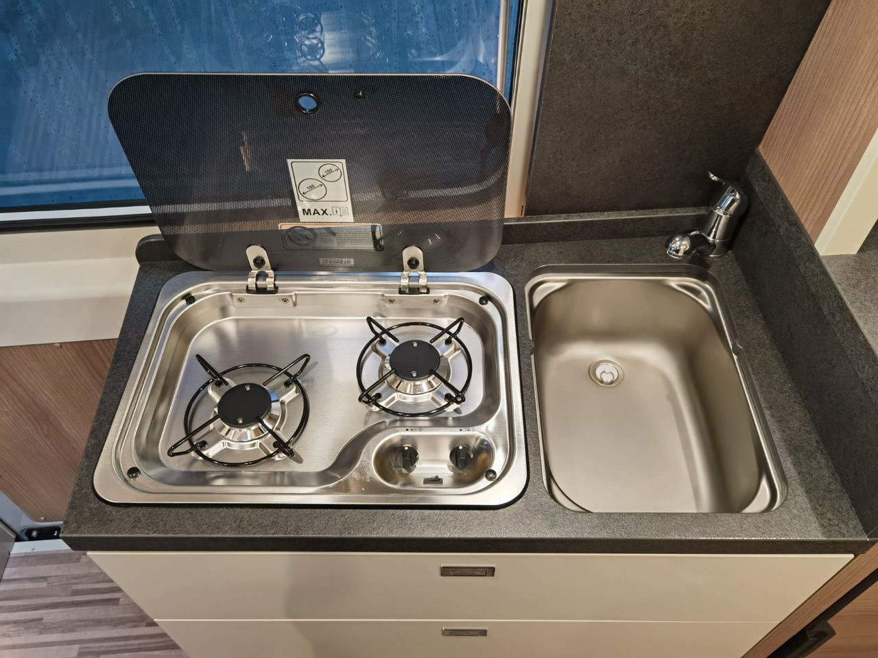 كرفان فان Malibu VAN DIVERSITY GT- 640 LE K /NAVIGATION & KEYLESS: صورة 16 كرفان فان Malibu VAN DIVERSITY GT- 640 LE K /NAVIGATION & KEYLESS: صورة 16