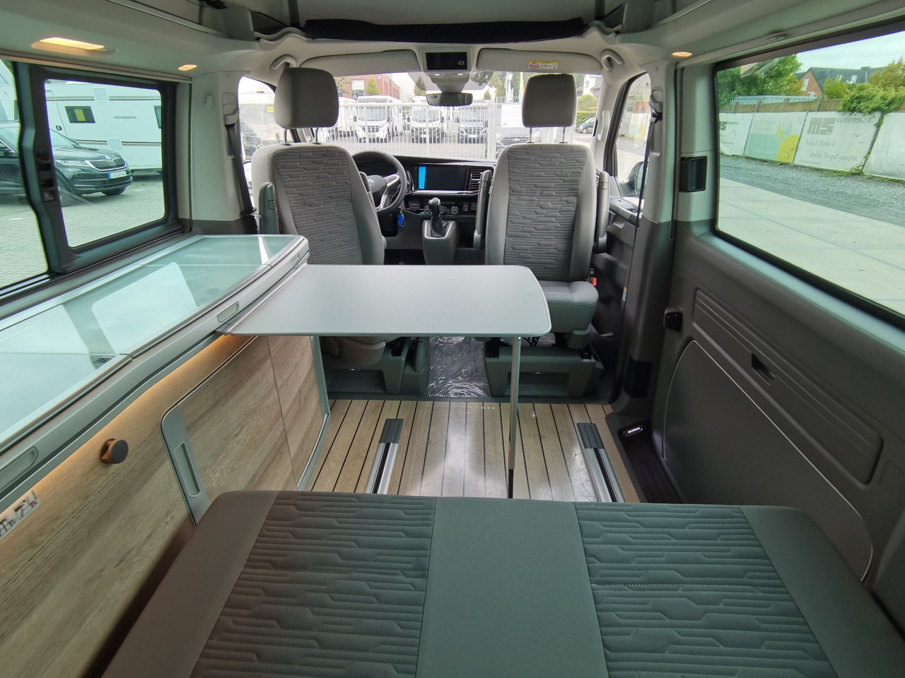 كرفان فان Volkswagen T6.1 CALIFORNIA OCEAN EDITION / DSG / NAVI / ACC: صورة 21