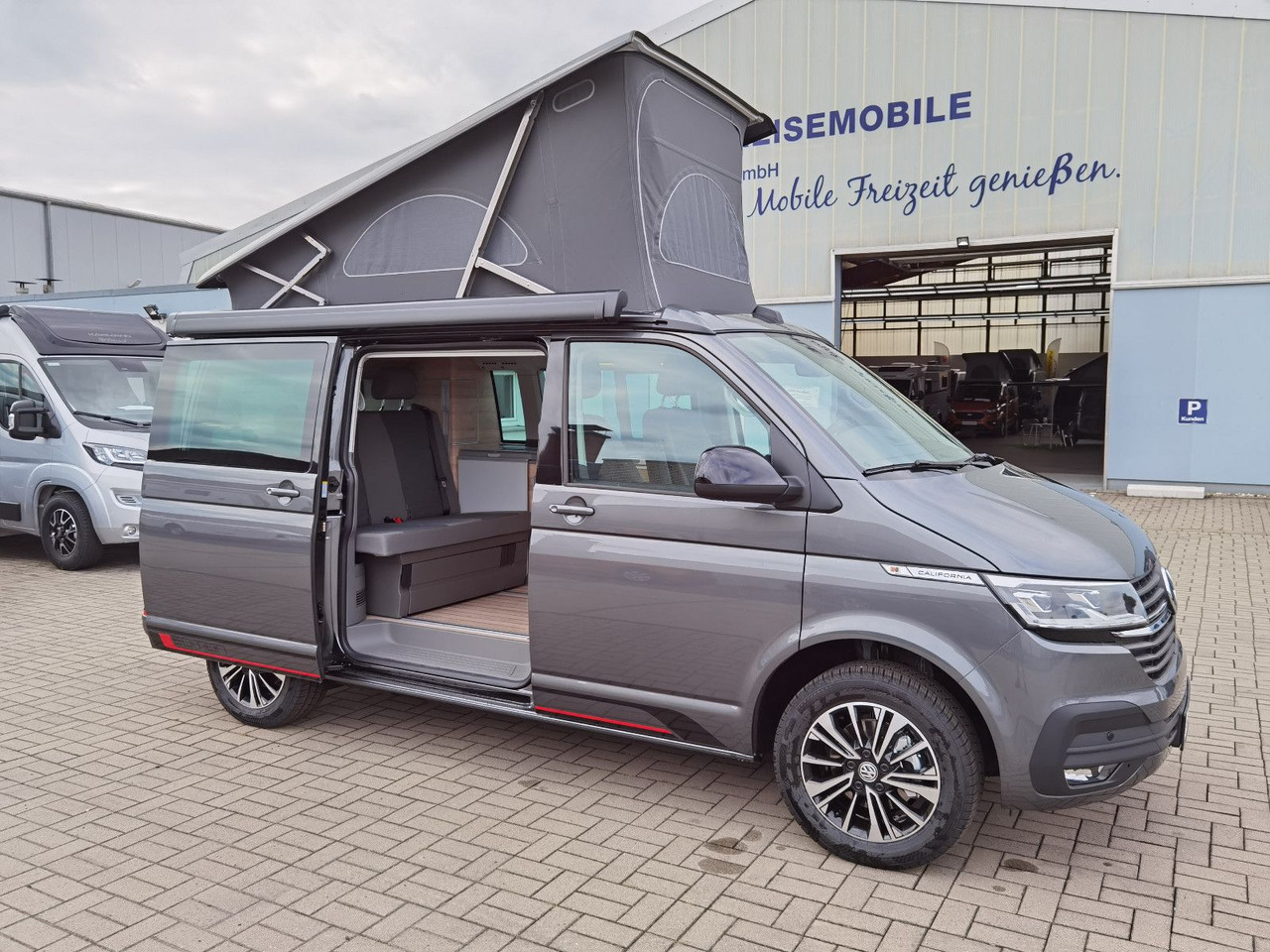 كرفان فان Volkswagen T6.1 CALIFORNIA OCEAN EDITION / DSG / NAVI / ACC: صورة 8
