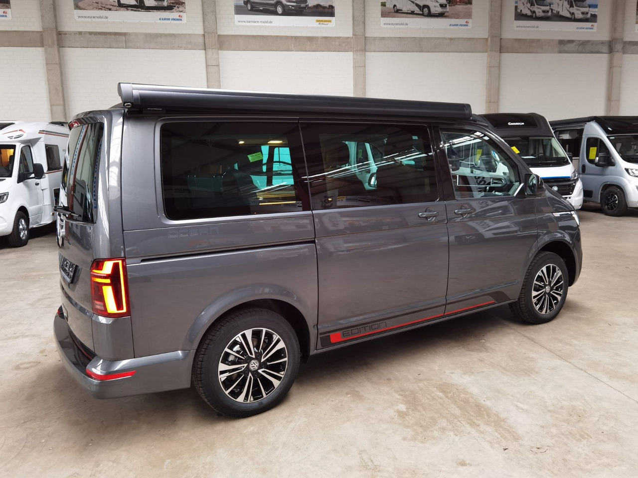 Volkswagen T6.1 CALIFORNIA OCEAN EDITION / DSG / NAVI / ACC - ميكروباص: صورة 4 Volkswagen T6.1 CALIFORNIA OCEAN EDITION / DSG / NAVI / ACC - ميكروباص: صورة 4