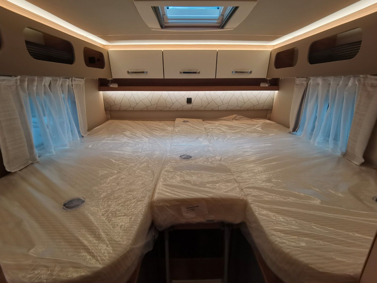 Weinsberg CARACOMPACT 600 MEG PEPPER / MODELL 2026 Weinsberg CARACOMPACT 600 MEG PEPPER / MODELL 2026: صورة 20