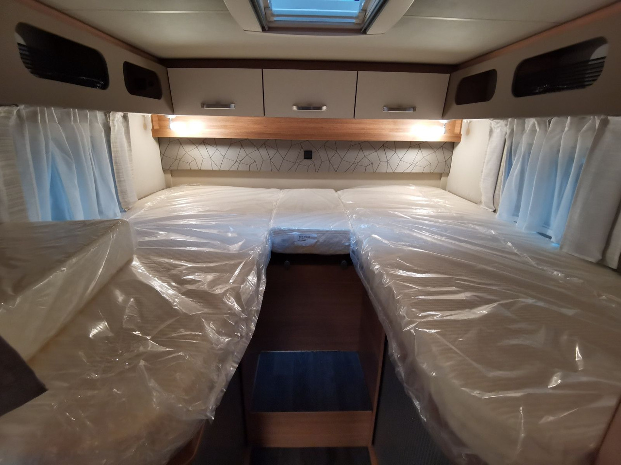 Weinsberg CARACOMPACT 640 MEG EDITION-PEPPER / MODELL 2025 Weinsberg CARACOMPACT 640 MEG EDITION-PEPPER / MODELL 2025: صورة 17
