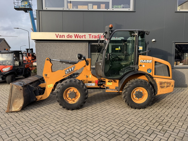Case 21F Shovel / Radlader / Wheel Loader 2016 Bucket & Forks 3970Hours - اللودر بعجل: صورة 2 Case 21F Shovel / Radlader / Wheel Loader 2016 Bucket & Forks 3970Hours - اللودر بعجل: صورة 2