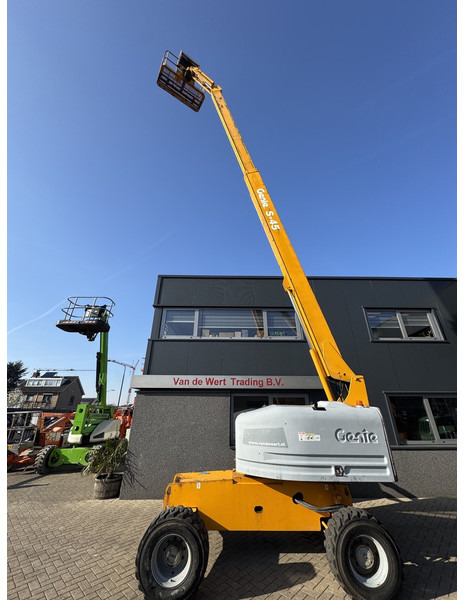 Genie S45 4x4 DEUTZ DIESEL 3000uur  15,7M Werkhoogte - رافعة سلة تلسكوبية: صورة 4 Genie S45 4x4 DEUTZ DIESEL 3000uur  15,7M Werkhoogte - رافعة سلة تلسكوبية: صورة 4