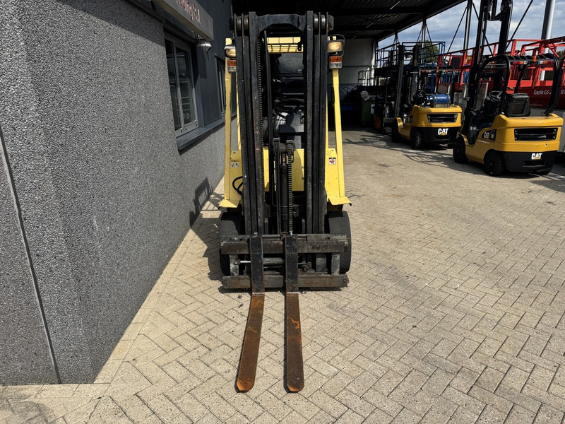 Hyster H2.50XM Triplo 470 Freelift / Sideshift LPG 1995 - رافعة شوكية تعمل بالغاز: صورة 4 Hyster H2.50XM Triplo 470 Freelift / Sideshift LPG 1995 - رافعة شوكية تعمل بالغاز: صورة 4