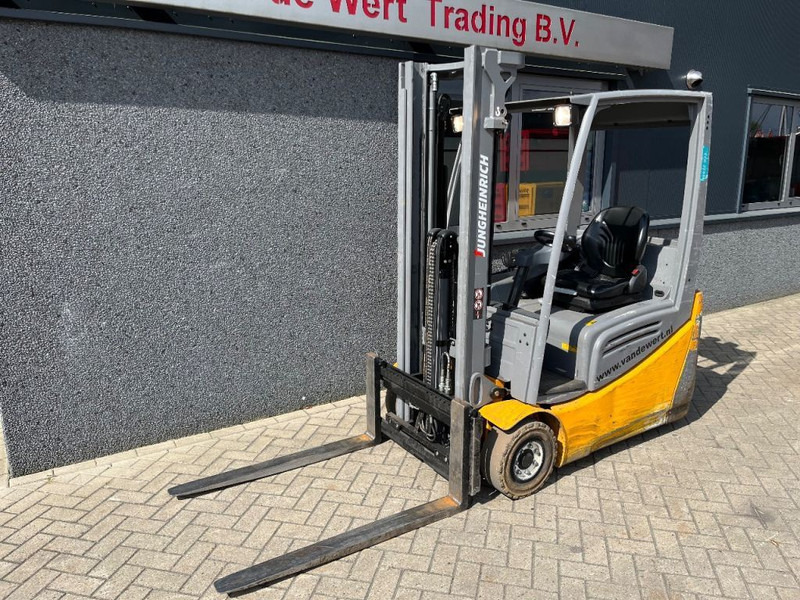 Jungheinrich EFG216K Heftruck Jungheinrich EFG216K Duplo 330 Freelift/Sideshift/4e functie Elektrisch 2016 - رافعة شوكية كهربائية: صورة 3 Jungheinrich EFG216K Heftruck Jungheinrich EFG216K Duplo 330 Freelift/Sideshift/4e functie Elektrisch 2016 - رافعة شوكية كهربائية: صورة 3