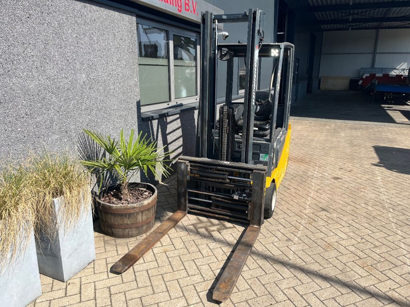 Jungheinrich EFG216K Heftruck Jungheinrich EFG216K Duplo 360 Freelift/Sideshift/vorkversteller Elektrisch Accu 2016 - رافعة شوكية كهربائية: صورة 5 Jungheinrich EFG216K Heftruck Jungheinrich EFG216K Duplo 360 Freelift/Sideshift/vorkversteller Elektrisch Accu 2016 - رافعة شوكية كهربائية: صورة 5