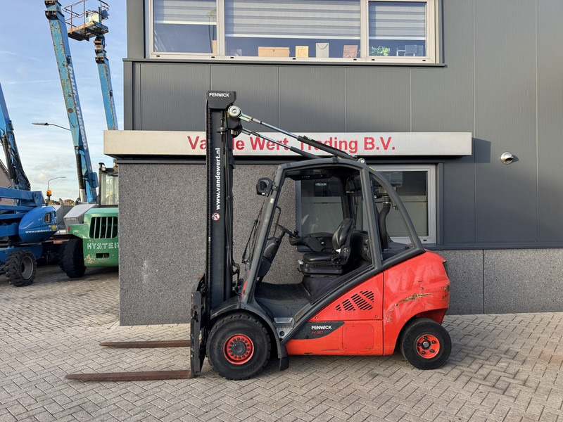 Linde H30D-02 Duplo 450 Sideshift / Vorkversteller VW Diesel 2014 - رافعة شوكية ديزل: صورة 4 Linde H30D-02 Duplo 450 Sideshift / Vorkversteller VW Diesel 2014 - رافعة شوكية ديزل: صورة 4