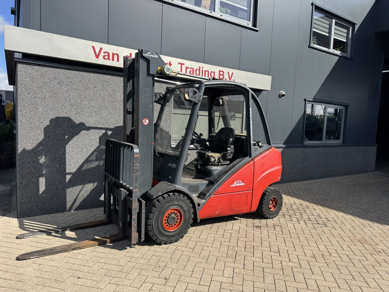 Linde H35D triplo550 Freelift / Sideshift 2007 VW DIESEL - رافعة شوكية ديزل: صورة 2 Linde H35D triplo550 Freelift / Sideshift 2007 VW DIESEL - رافعة شوكية ديزل: صورة 2