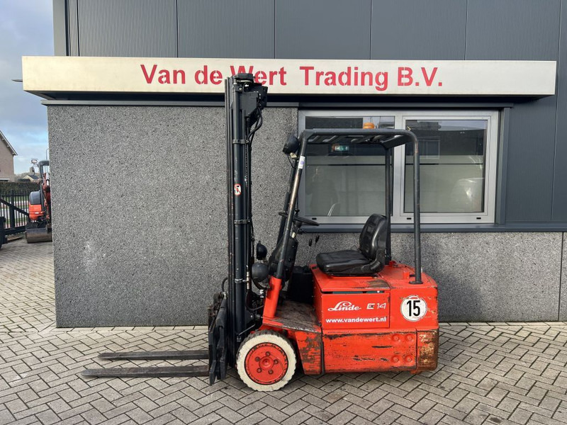 Linde e14 Heftruck Linde E14 Triplo 550 Freelift/Sideshift elektrisch - رافعة شوكية كهربائية: صورة 1 Linde e14 Heftruck Linde E14 Triplo 550 Freelift/Sideshift elektrisch - رافعة شوكية كهربائية: صورة 1
