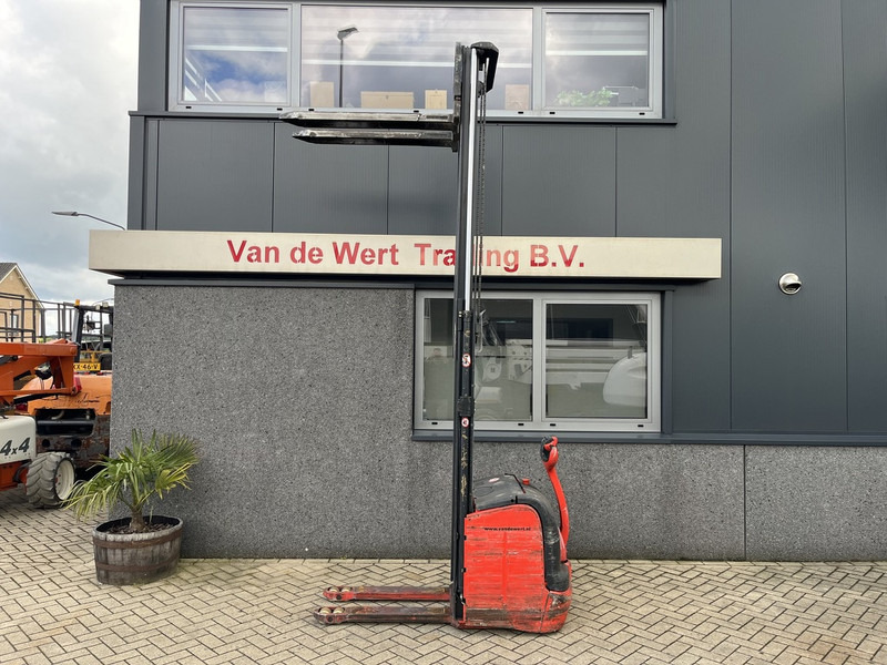 Linde heftruck stapelaar heftruck LINDE L16 duplo330cm 6925uur 2013 - آلة التكديس: صورة 2 Linde heftruck stapelaar heftruck LINDE L16 duplo330cm 6925uur 2013 - آلة التكديس: صورة 2