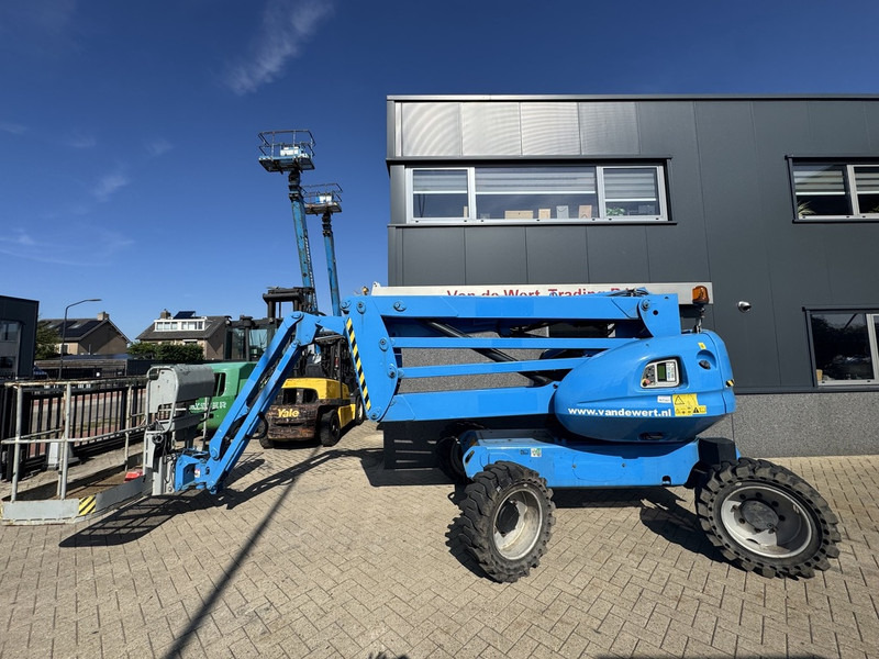 Manitou 160 ATJ 4x4x4 Knikarm hoogwerker / Arbeitsbuhne 16.21M Werkhoogte 4x4x4 2012 Diesel - شاحنة ذراع مفصلي: صورة 2 Manitou 160 ATJ 4x4x4 Knikarm hoogwerker / Arbeitsbuhne 16.21M Werkhoogte 4x4x4 2012 Diesel - شاحنة ذراع مفصلي: صورة 2