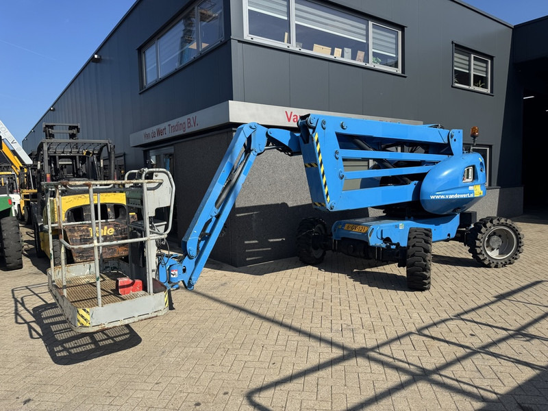 Manitou 160 ATJ 4x4x4 Knikarm hoogwerker / Arbeitsbuhne 16.21M Werkhoogte 4x4x4 2012 Diesel - شاحنة ذراع مفصلي: صورة 4 Manitou 160 ATJ 4x4x4 Knikarm hoogwerker / Arbeitsbuhne 16.21M Werkhoogte 4x4x4 2012 Diesel - شاحنة ذراع مفصلي: صورة 4