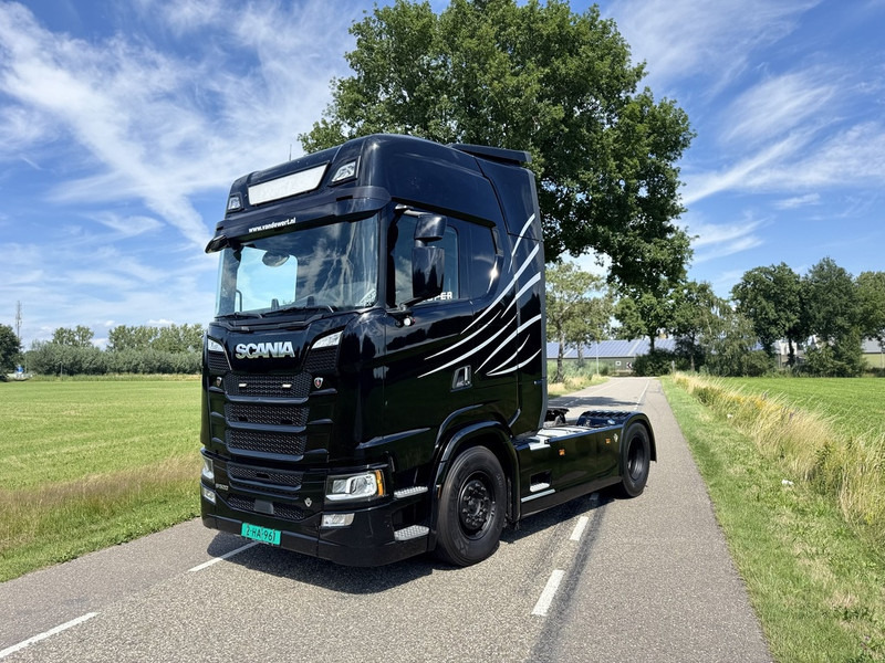 Scania S520 V8 4x2 Full Air - Automaat - Retarder - Euro 6 - I Park Cool - 2018 - TUV 02-2026 - وحدة جر: صورة 3 Scania S520 V8 4x2 Full Air - Automaat - Retarder - Euro 6 - I Park Cool - 2018 - TUV 02-2026 - وحدة جر: صورة 3
