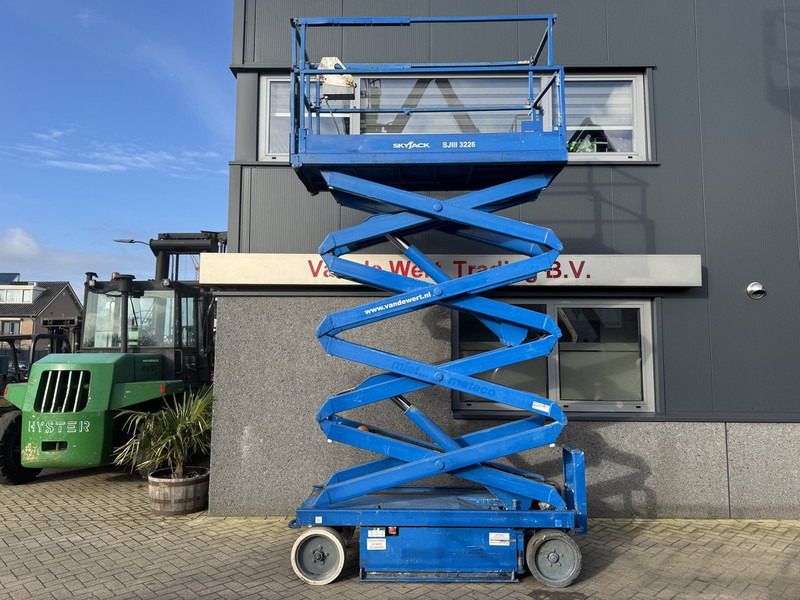 Skyjack SJ 3226 - رافعة هيدروليكية مقصية: صورة 4 Skyjack SJ 3226 - رافعة هيدروليكية مقصية: صورة 4