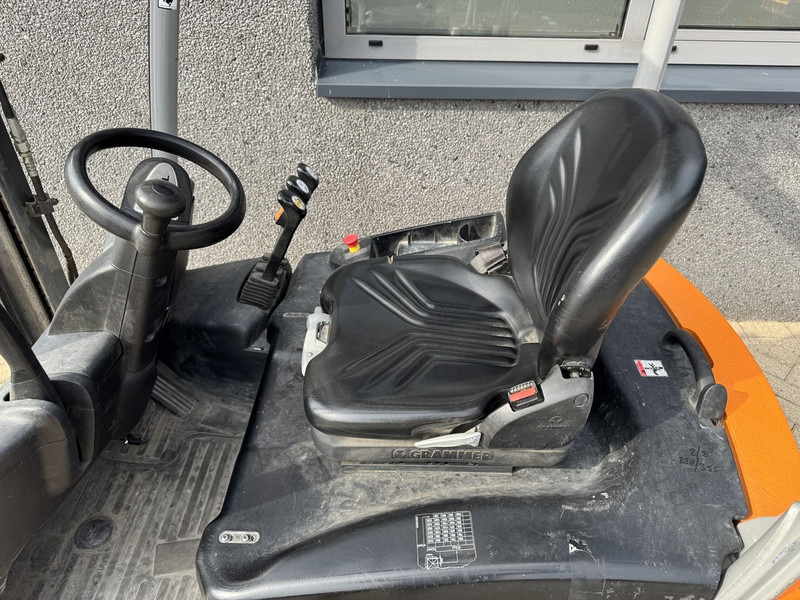 Still RX50-15 Duplo 355 Sideshift Elektrisch 2015 - رافعة شوكية كهربائية: صورة 5 Still RX50-15 Duplo 355 Sideshift Elektrisch 2015 - رافعة شوكية كهربائية: صورة 5