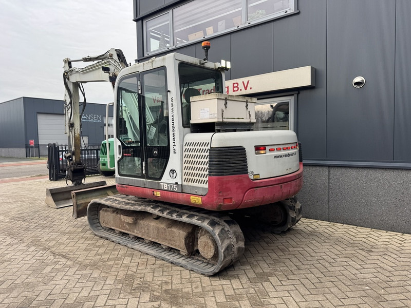 Takeuchi TB175 Graafmachine Rups 2008 Yanmar Diesel inclusief 5 bakken + palletvork - حفار زحاف: صورة 4 Takeuchi TB175 Graafmachine Rups 2008 Yanmar Diesel inclusief 5 bakken + palletvork - حفار زحاف: صورة 4