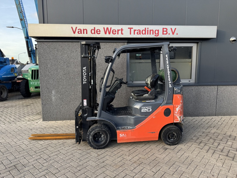 Toyota 02-8FGKF20 Triplo 470 Freelift/Sideshift 2020 Lpg - رافعة شوكية تعمل بالغاز: صورة 1 Toyota 02-8FGKF20 Triplo 470 Freelift/Sideshift 2020 Lpg - رافعة شوكية تعمل بالغاز: صورة 1